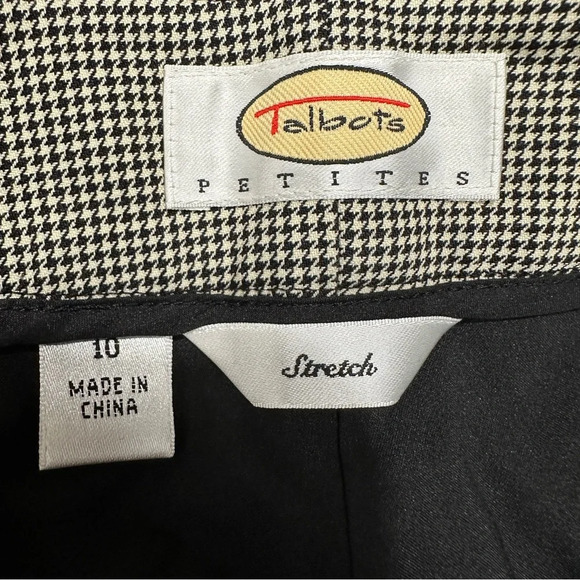 Talbots Petites size 10P 96% wool houndstooth wide leg pants, lined - Picture 3 of 8